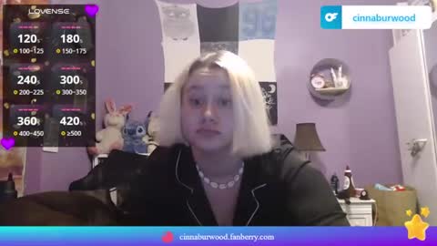 Cinna online show from February 15, 3:28 pm