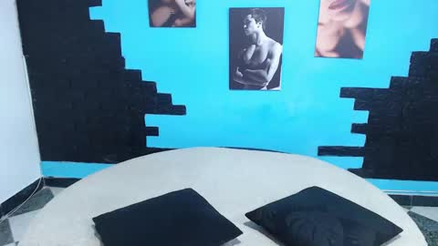 Cinthya online show from September 19, 6:11 pm