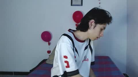 cirosky_elchicopolla online show from February 17, 4:00 am