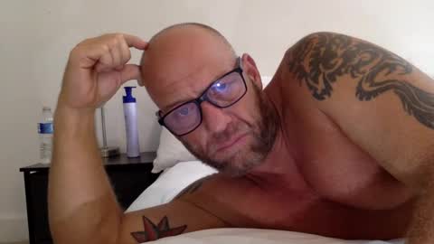 . online show from February 21, 10:04 pm