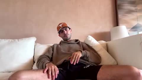 ckeefer96 online show from May 24, 7:53 pm