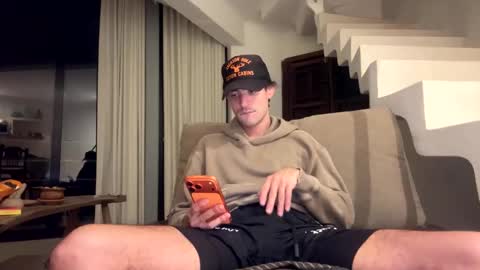 ckeefer96 online show from May 17, 1:04 am