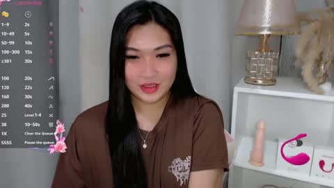 CLAIRE online show from July 10, 2:22 pm