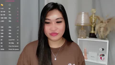 CLAIRE online show from April 24, 5:42 am