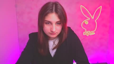 Claire online show from January 17, 12:10 pm