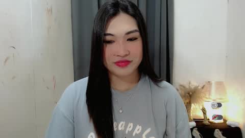 Snapshot of clairewntr_ chatting on September 29, 11:53 am CLAIRE online show from September 29, 11:53 am