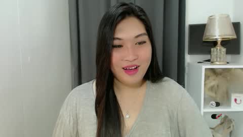 CLAIRE online show from February 26, 5:22 am