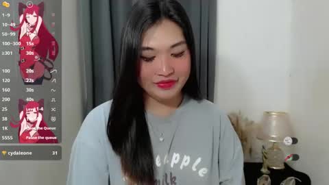 Snapshot of clairewntr_ chatting on October 10, 7:03 am CLAIRE online show from October 10, 7:03 am