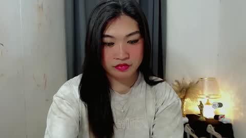 Snapshot of clairewntr_ chatting on September 16, 11:34 am CLAIRE online show from September 16, 11:34 am