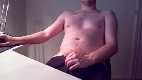 clamshive7 online show from December 13, 7:53 pm