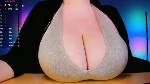 Snapshot of clara4love chatting on March 5, 10:10 pm Clara online show from March 5, 10:10 pm