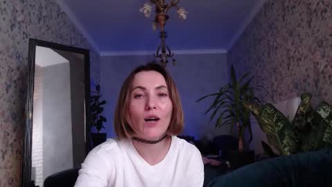 Clara online show from November 16, 8:55 pm