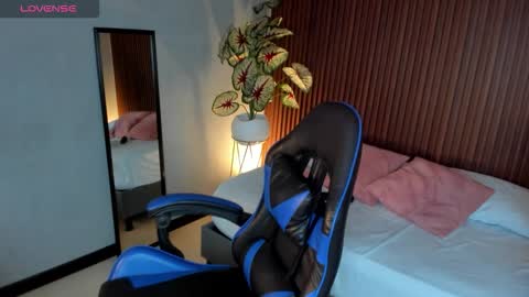 Clara online show from February 25, 2:48 am