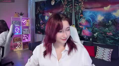 clarabenson online show from September 19, 7:17 pm