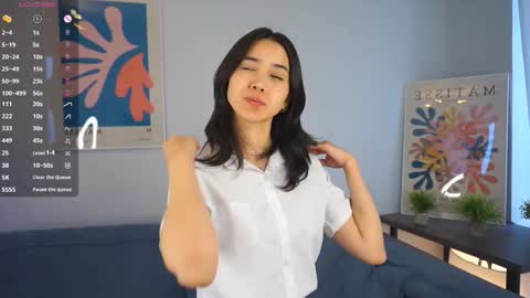 Bambi and Aoi online show from February 11, 7:12 am