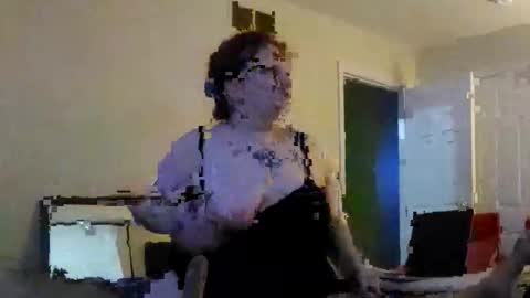 Clarbrit561 online show from March 27, 3:45 am