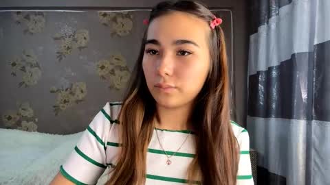 Snapshot of claribelatienza chatting on October 13, 8:38 am Yuna online show from October 13, 8:38 am