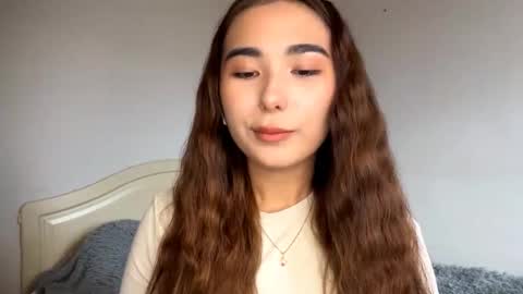 Snapshot of claribelatienza chatting on September 21, 7:12 am Yuna online show from September 21, 7:12 am