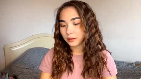 Snapshot of claribelatienza chatting on September 20, 7:11 am Yuna online show from September 20, 7:11 am