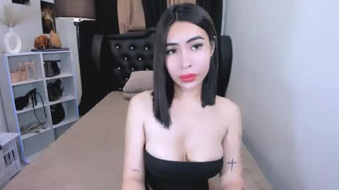 Naughty Claudia online show from April 18, 7:07 pm