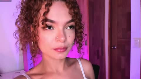 Claudia Rivera online show from April 18, 7:40 pm