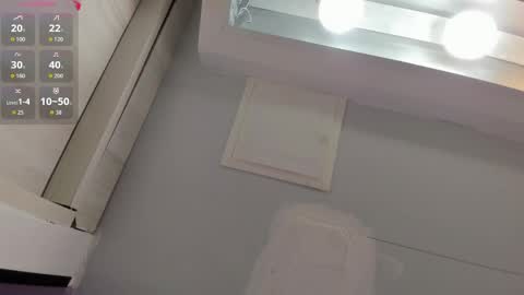 clauwdeen  wolf online show from April 9, 7:30 pm