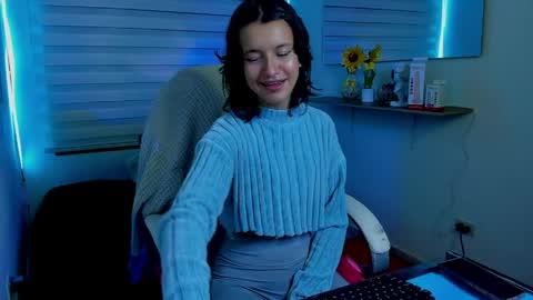 Clawdeen online show from April 7, 5:42 am