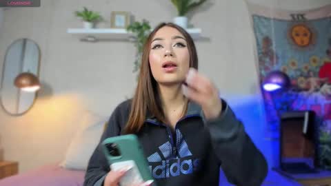 Cleo online show from September 10, 9:38 pm