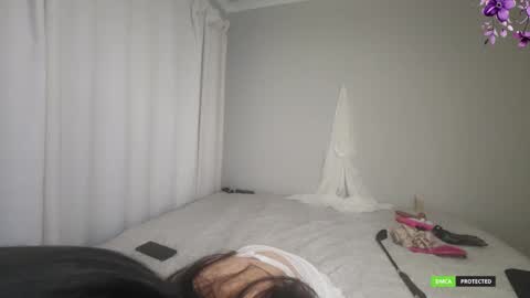 Snapshot of cleo_cat69 chatting on October 11, 5:27 pm Cleo Cat online show from October 11, 5:27 pm
