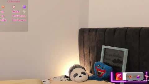 cleo online show from February 15, 5:21 am