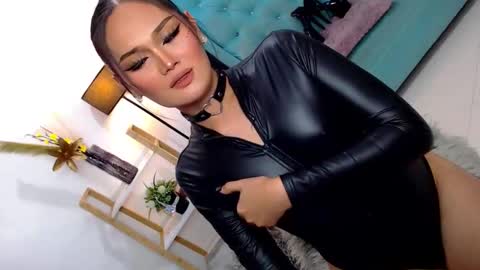 Cleo online show from November 29, 11:56 pm