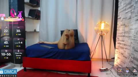 Snapshot of clhoee_ chatting on September 9, 11:16 pm Clhoe online show from September 9, 11:16 pm
