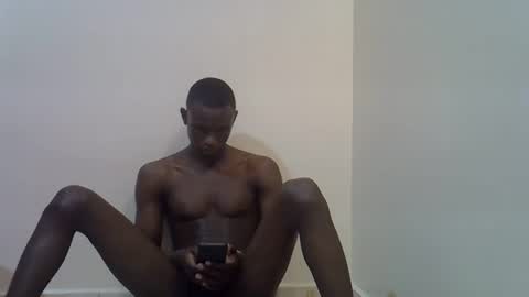 clive_damian online show from May 4, 10:49 pm