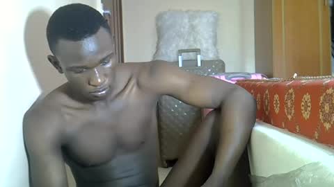 clive_damian online show from July 14, 10:21 am