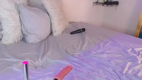 Cloe Bridgee online show from September 27, 3:26 am