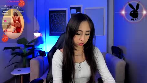 Snapshot of cloe_martinez_ chatting on September 29, 11:04 pm Cloe online show from September 29, 11:04 pm