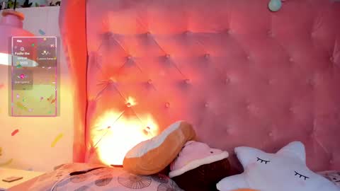 Snapshot of cloe_martinez_ chatting on February 12, 12:48 am Cloe online show from February 12, 12:48 am