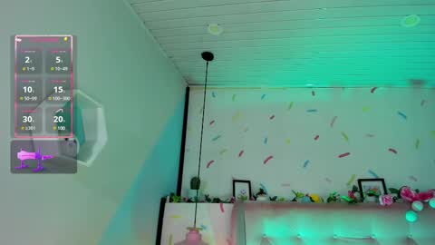 Snapshot of cloe_martinez_ chatting on February 23, 1:02 am Cloe online show from February 23, 1:02 am