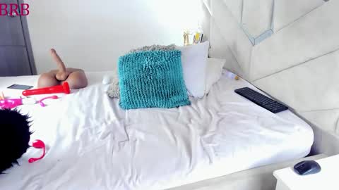 Queen Cloe online show from March 27, 1:33 am