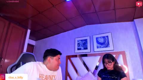 Snapshot of cloe_x_billy chatting on September 16, 7:17 pm Cloe x Billy online show from September 16, 7:17 pm