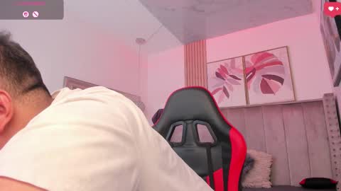 Cloe x Billy online show from February 25, 8:01 pm