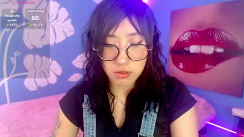 Elizabeth online show from June 20, 11:16 am
