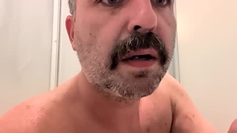 cloudymatt_ online show from December 19, 6:14 pm