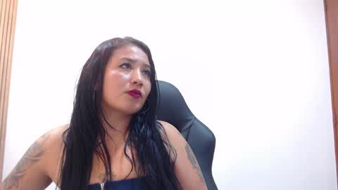Clovy Zenvy online show from May 25, 1:06 pm