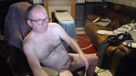 Conno Macleod online show from December 11, 7:36 pm