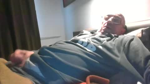 cock9635 online show from December 29, 2:10 pm