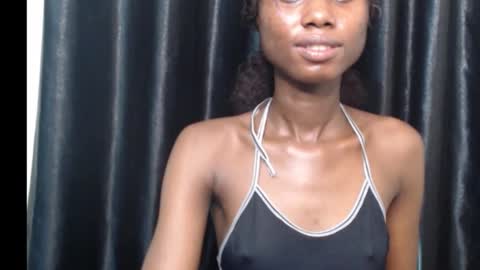 coco_petitqueen online show from October 3, 10:23 am