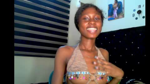coco_petitqueen online show from January 19, 7:46 am