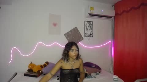 coffe_eyes online show from September 23, 9:47 am