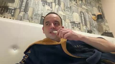Snapshot of colambus555 chatting on October 19, 4:55 pm colambus555 online show from October 19, 4:55 pm